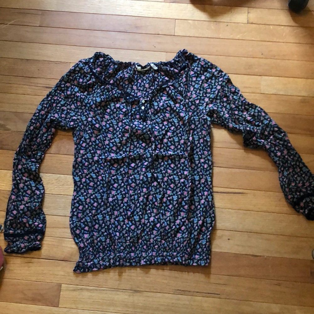 Floral linen blouse